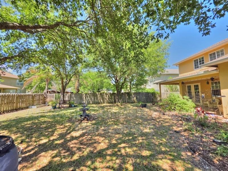 413 Talbot Bay Dr - Photo 6 of 43