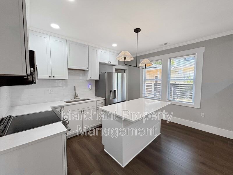 112 Elm St - Photo 7 of 20