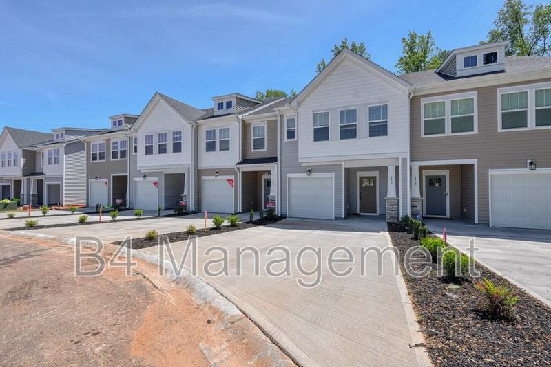 416 W Parima Ct - Photo 2 of 37