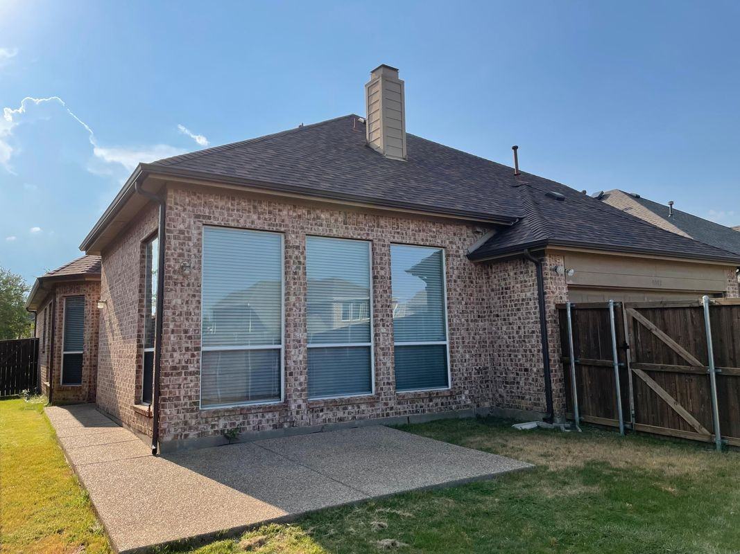 4077 Truman Dr - Photo 2 of 24