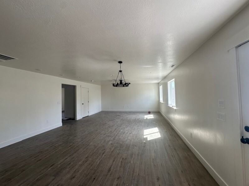 5955 Wn - Photo 4 of 14