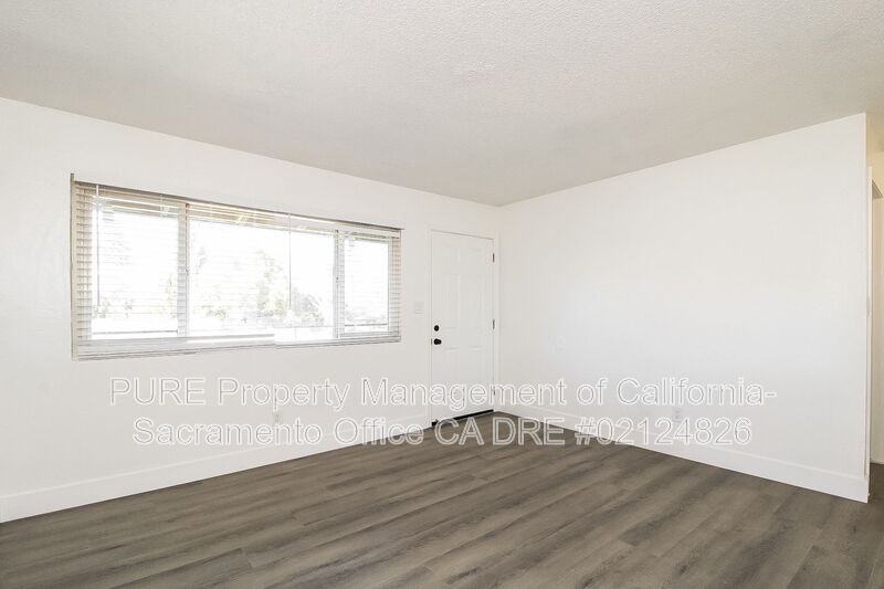 130 Elm St #4 - Photo 4 of 18