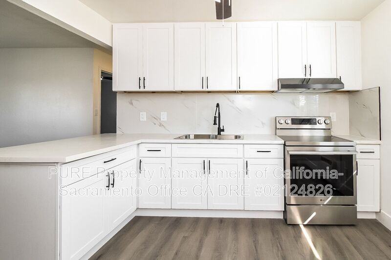 130 Elm St #4 - Photo 5 of 18