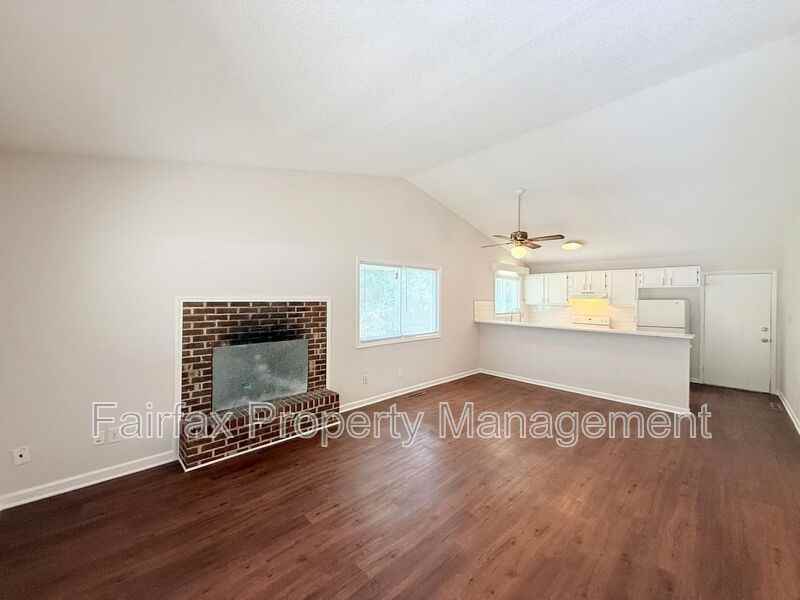 475 Cedar Lake Rd #A - Photo 2 of 12