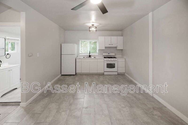 2803 Sabral Cir #A - Photo 4 of 15