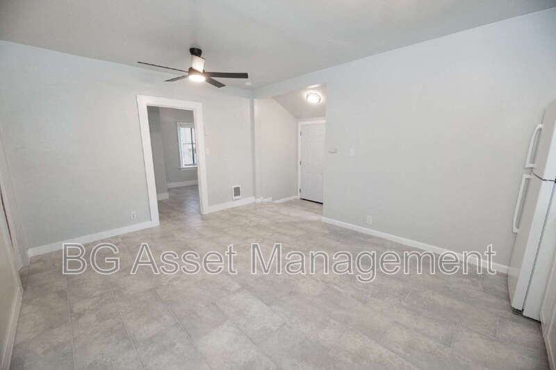 2803 Sabral Cir #A - Photo 6 of 15