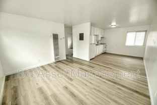 146 19th St #I - Photo 1 of 1