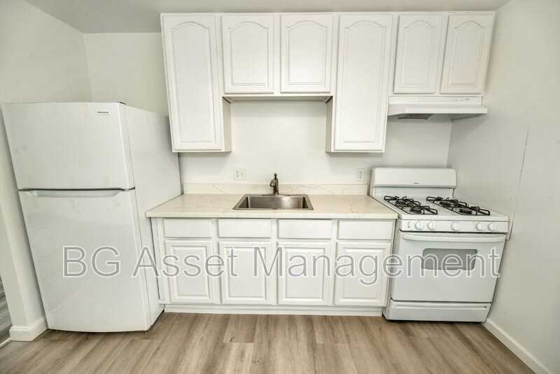 146 19th St #I - Photo 3 of 40