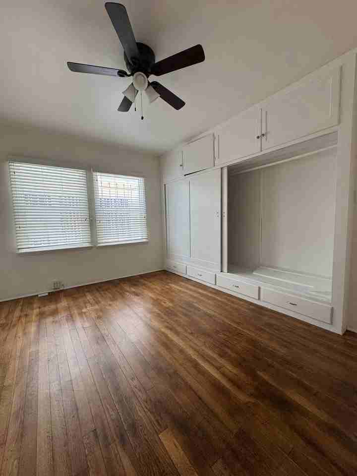 Spacious 2 & 3 Bedroom Apartments Available - Photo 4 of 28