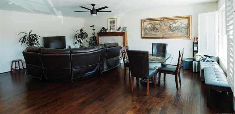 2415 E 20th St #STEA - Photo 2 of 8