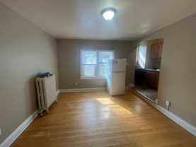 586 West 7th St - Photo 1 of 1