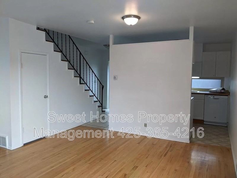 2650 14th Ave W - Photo 3 of 13