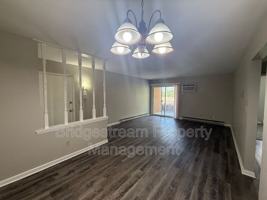 featured image of 481 N Broadway St #8