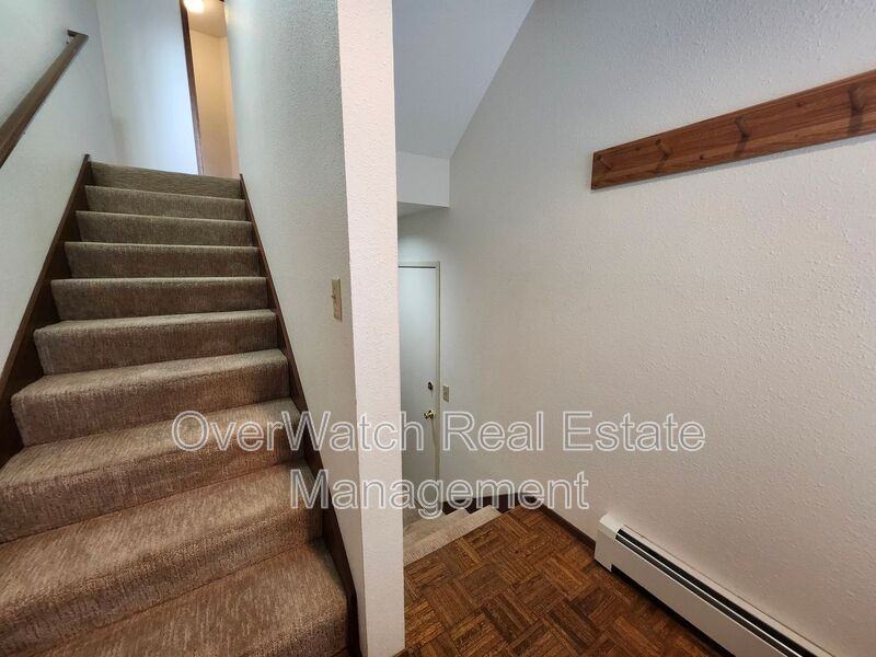 1932 Beaver Pl - Photo 2 of 21