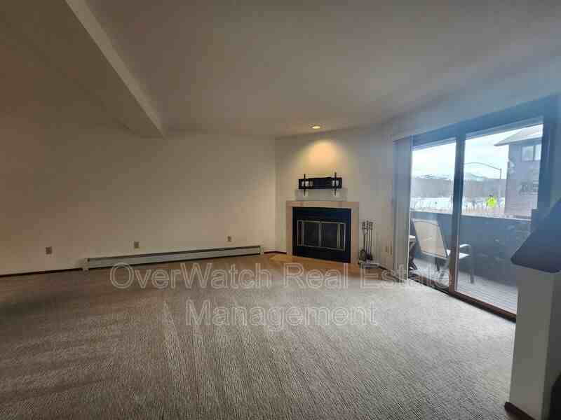 1932 Beaver Pl - Photo 4 of 21