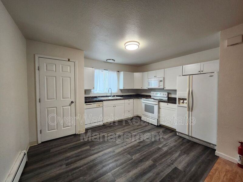 11432 Heritage Ct #2 - Photo 2 of 11
