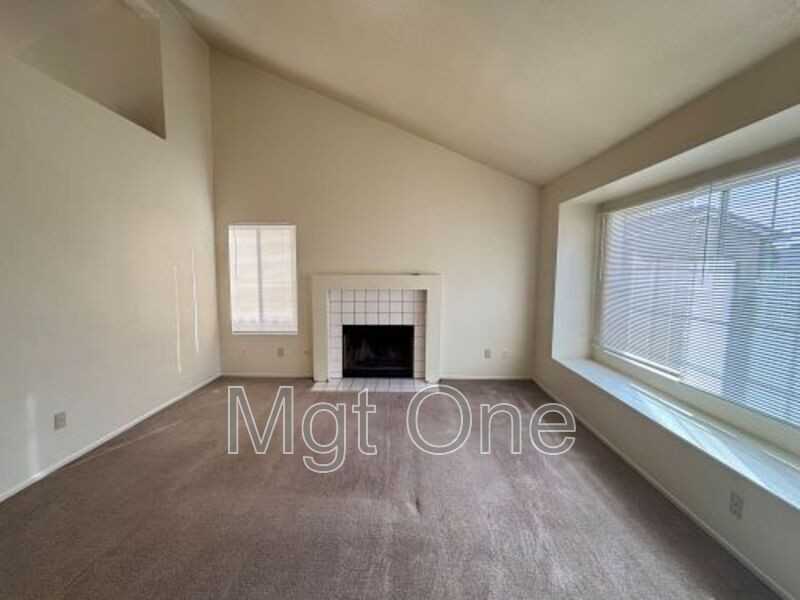 12780 Pan Am Blvd - Photo 6 of 20