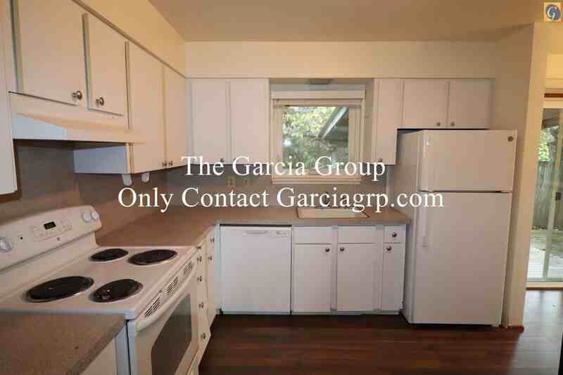 15205 Sw 119th Ave - Photo 3 of 44