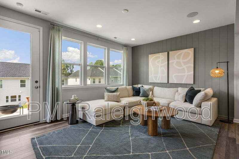 123 Lennei Ln - Photo 4 of 30