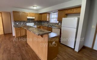 featured image of 858 S Campbell Ave #102