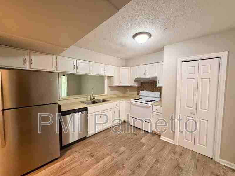 33 Chestnut Ferry Rd #206 - Photo 6 of 20