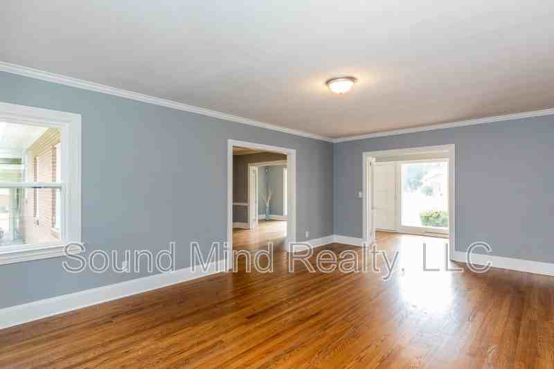 3504 Hawthorne Rd - Photo 6 of 30