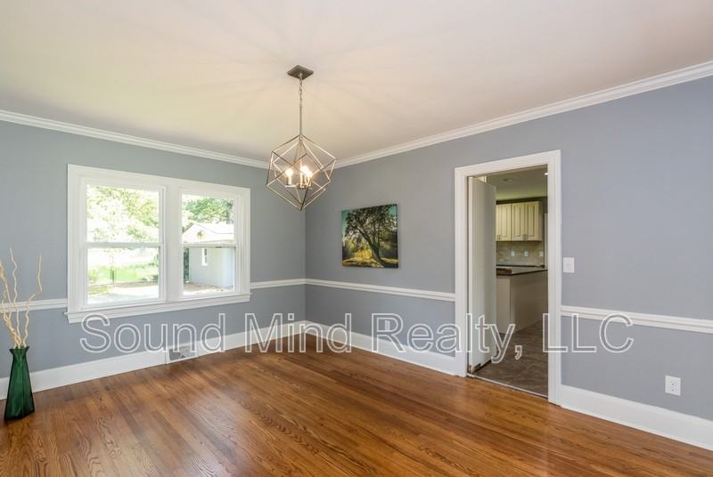 3504 Hawthorne Rd - Photo 7 of 30