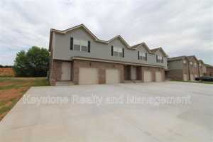 featured image of 1724 Manning Dr #2
