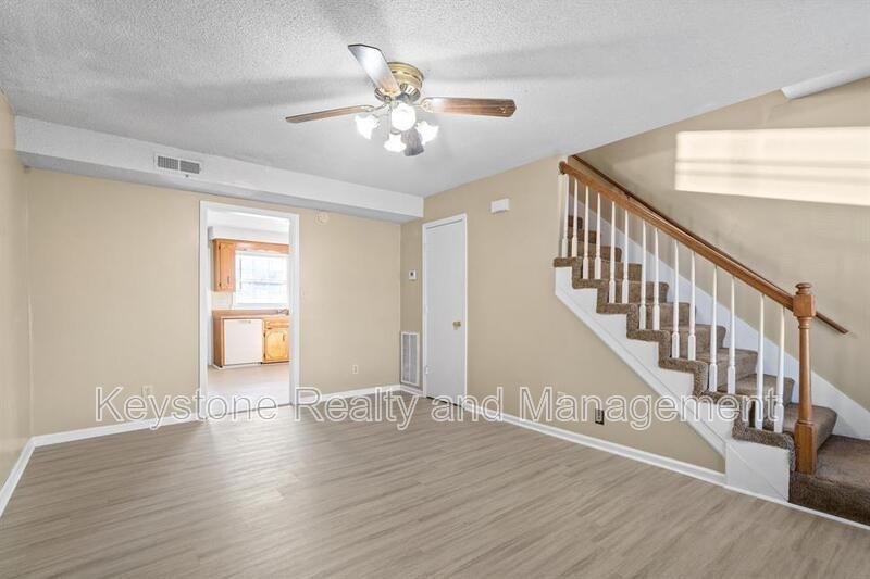 279 Northridge Dr - Photo 4 of 11