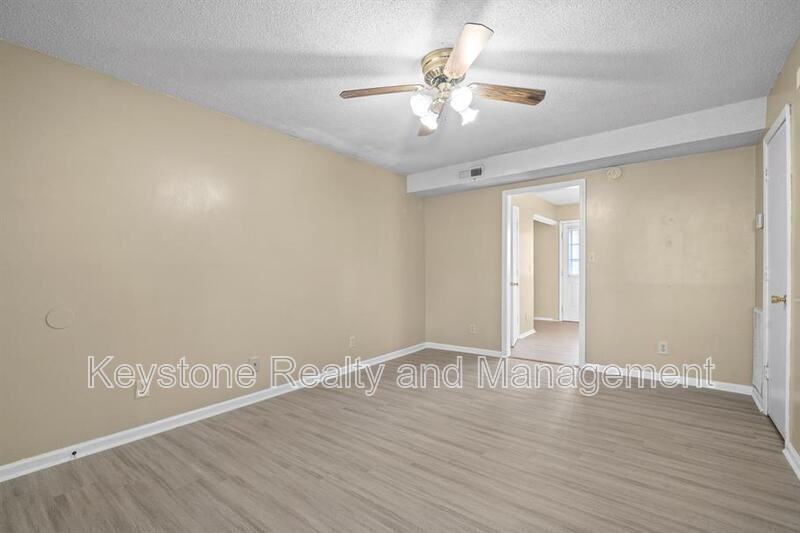 279 Northridge Dr - Photo 5 of 11