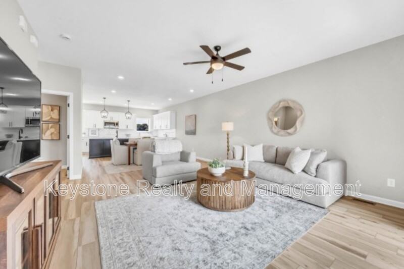 2363 Pea Ridge Rd - Photo 3 of 12