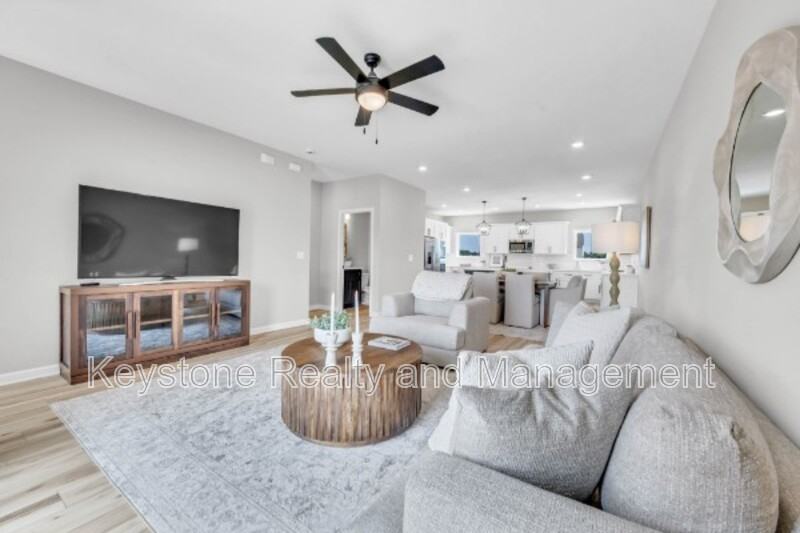 2363 Pea Ridge Rd - Photo 4 of 12