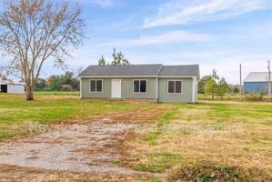 featured image of 225 Military Rd