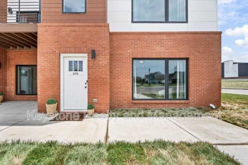 2379 Pea Ridge Rd - Photo 2 of 13