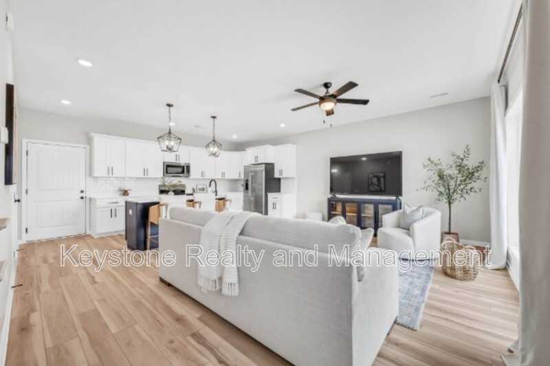 2379 Pea Ridge Rd - Photo 5 of 13