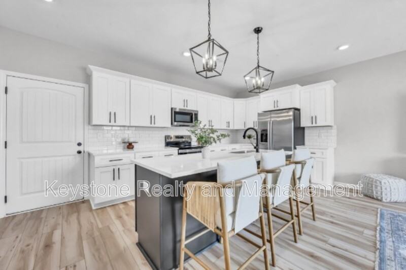 2379 Pea Ridge Rd - Photo 6 of 13