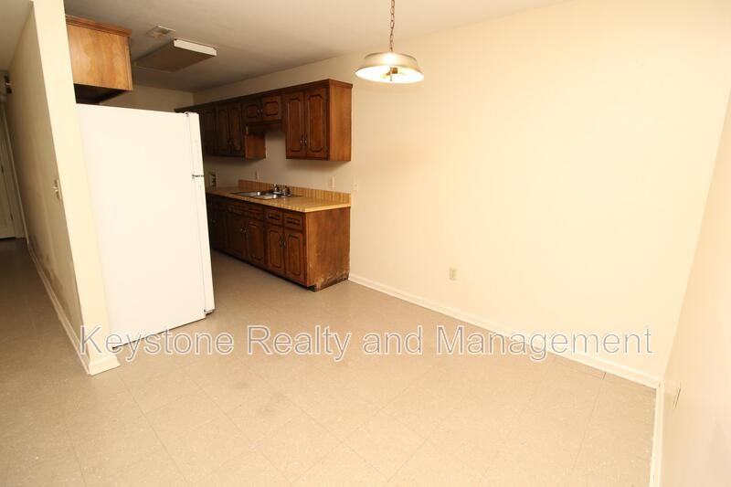 1935 High St - Photo 6 of 6