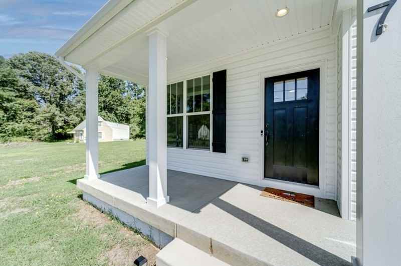 7 Limox Ln #1 - Photo 2 of 30