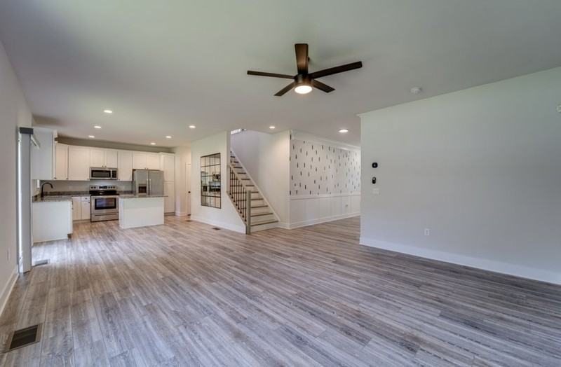 7 Limox Ln #1 - Photo 5 of 30