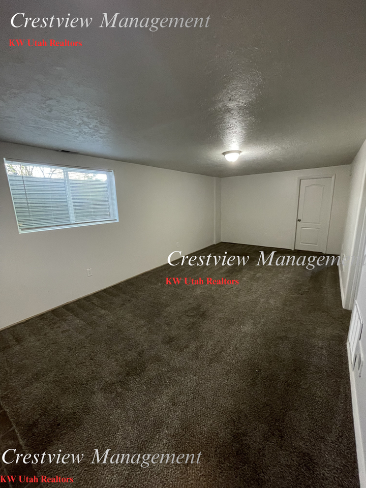 3621 S Chatterleigh Rd - Photo 6 of 16