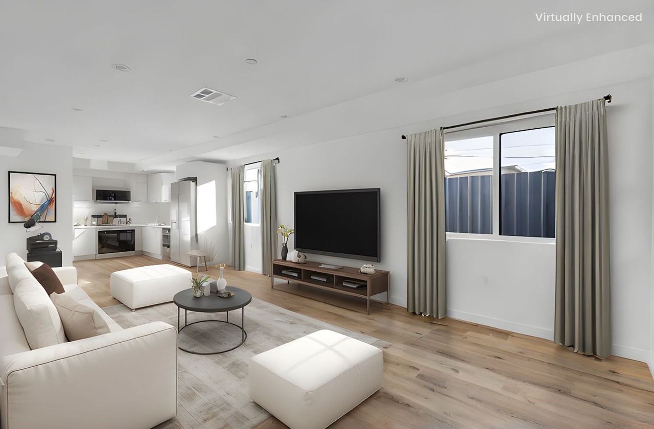 Best Priced Luxury 4 & 5 Bed Townhomes in Mid - Photo 5 of 50