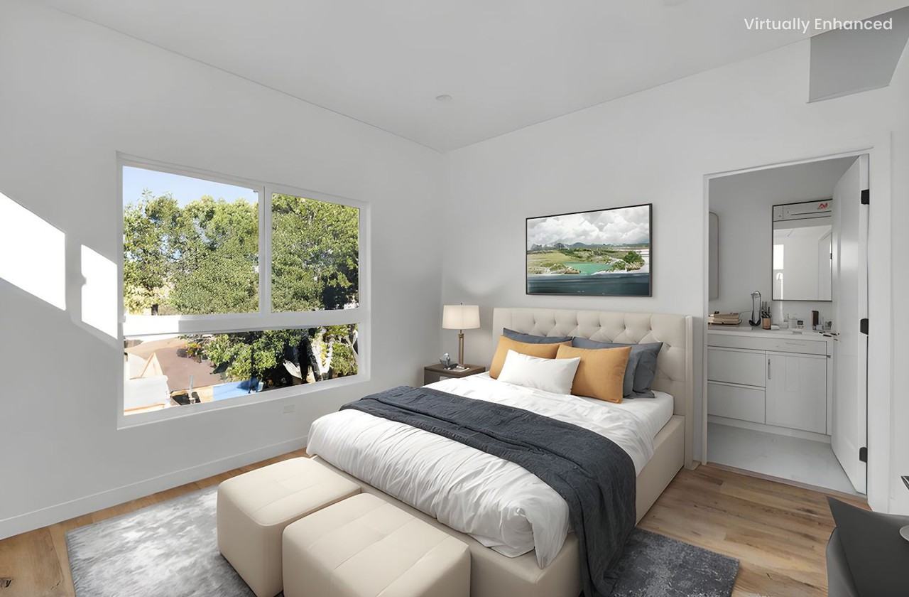 Best Priced Luxury 4 & 5 Bed Townhomes in Mid - Photo 6 of 50