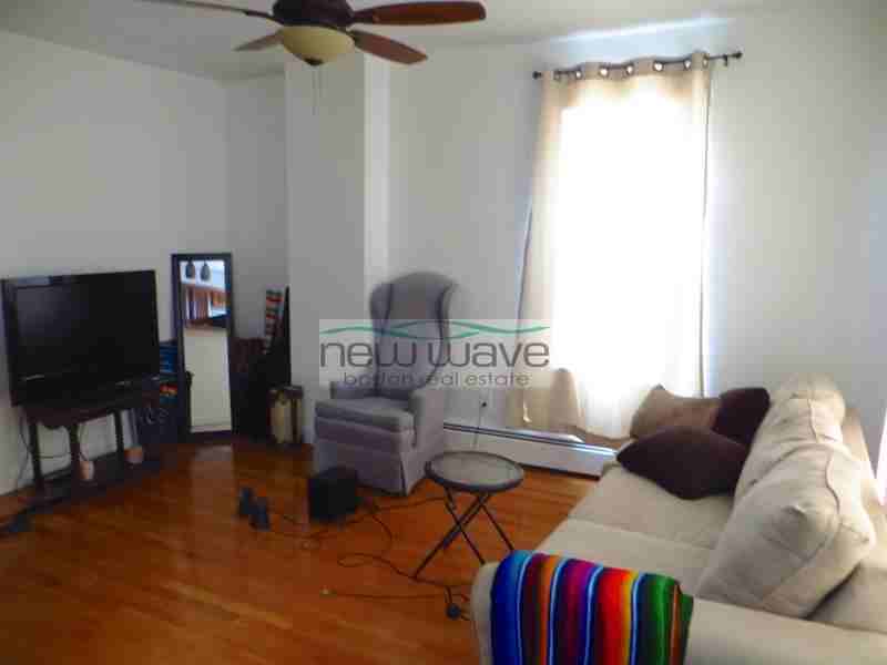 2 Greenwich St #2 - Photo 4 of 9