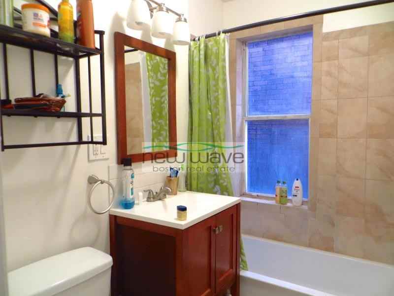 2 Greenwich St #2 - Photo 6 of 9