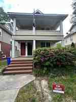 featured image of 527 Maryland Ave