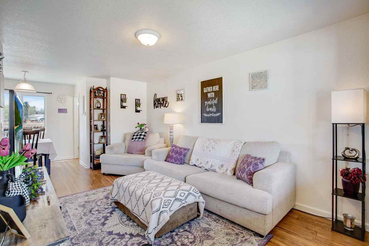 1725 Rowan Ln - Photo 6 of 22