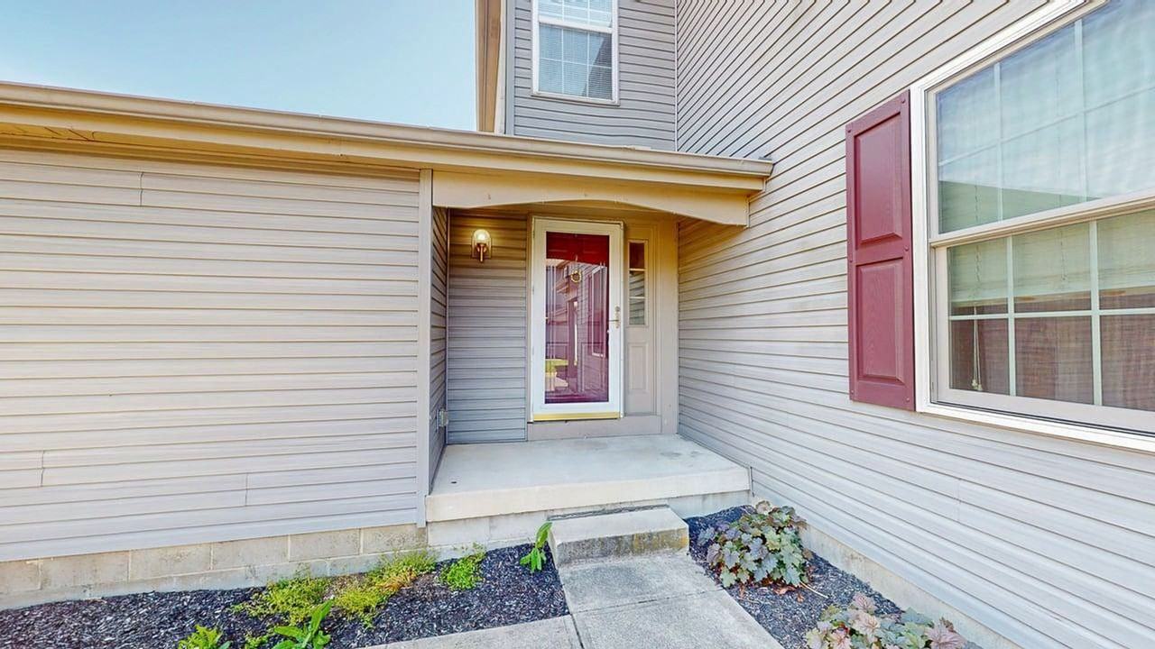 2059 Coleman Dr - Photo 2 of 31