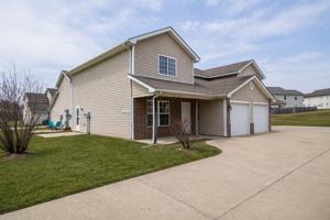 featured image of 1421 Bodie Dr