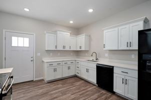 featured image of 307 S Florence Ave