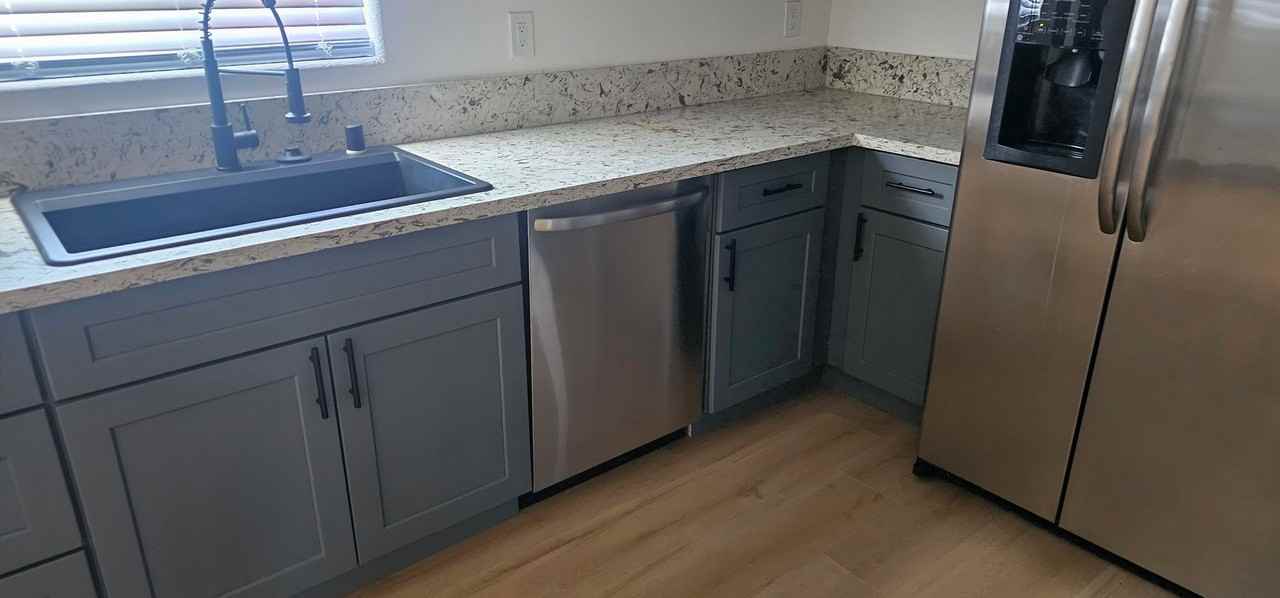 1804 Helen Ave - Photo 4 of 19